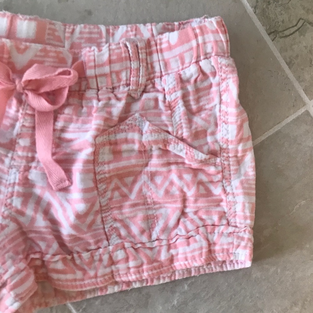 Pink & white Aztec pattern drawstring shorts - Picture 2 of 6